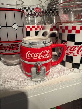 C40 Vintage Coca-Cola Ceramic Toothpick Holder